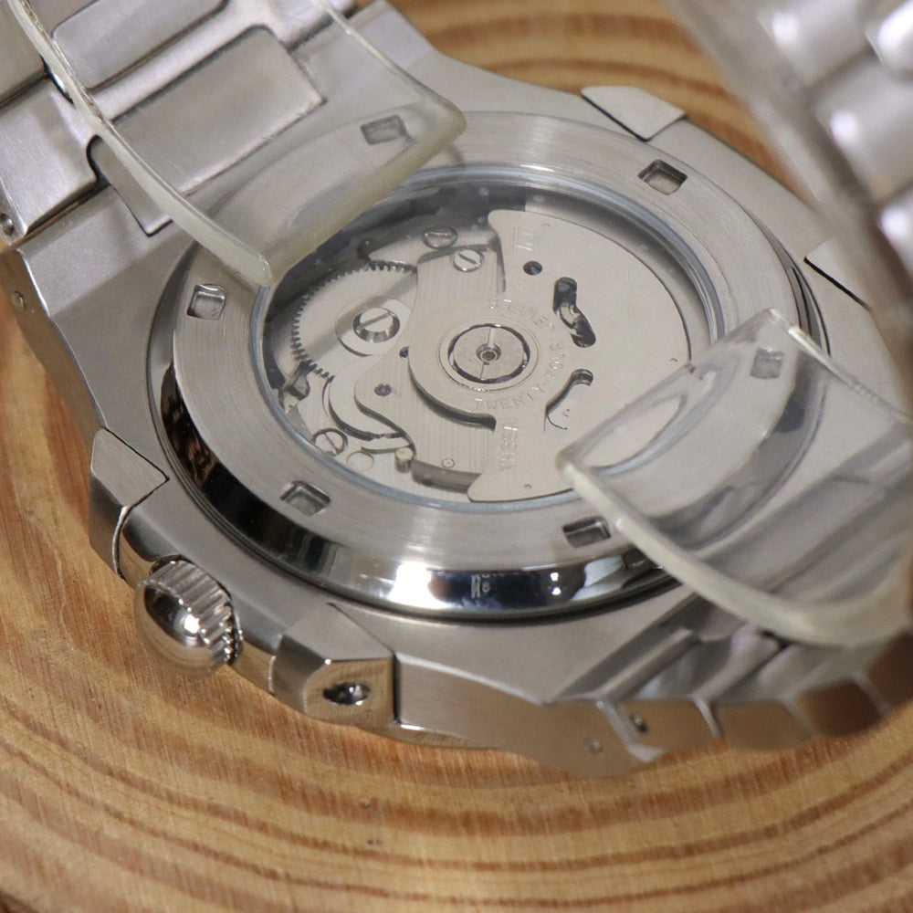 Seiko Nautilus | Classic Black