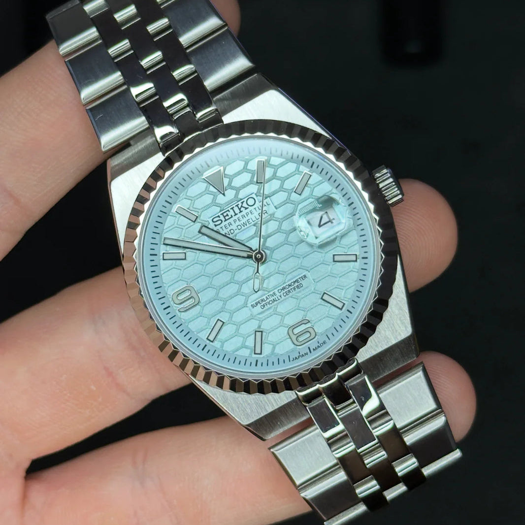 Seiko Land Dweller | Ice Blue